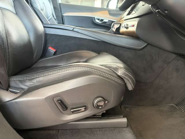 ボルボ ＸＣ９０ Ｄ５ ＡＷＤ インスクリプション ディーゼルターボ ４ＷＤ R1年 (九州・沖縄) 99