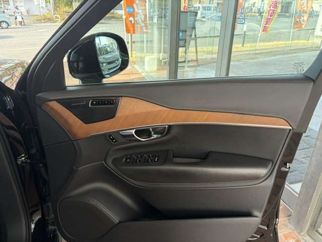 ボルボ ＸＣ９０ Ｄ５ ＡＷＤ インスクリプション ディーゼルターボ ４ＷＤ R1年 (九州・沖縄) 99