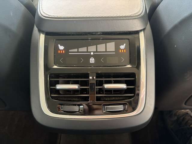 ボルボ ＸＣ９０ Ｄ５ ＡＷＤ インスクリプション ディーゼルターボ ４ＷＤ R1年 (九州・沖縄) 99