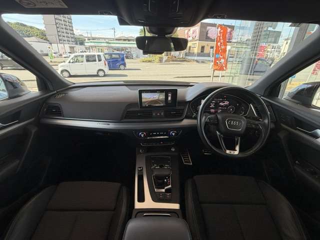 アウディ Ｑ５ ２．０ ＴＦＳＩ クワトロ スポーツ Ｓラインパッケージ ４ＷＤ H29年 (九州・沖縄) 99