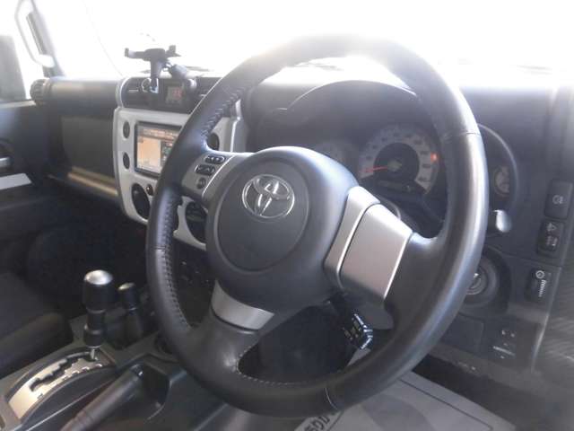トヨタ ＦＪ　クルーザー ４．０ カラーパッケージ ４ＷＤ H28年 (東海) 99