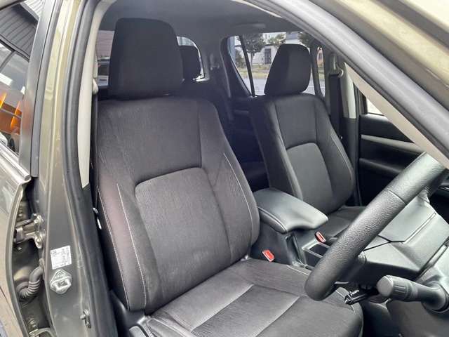 トヨタ ハイラックス ２．４ Ｚ ディーゼルターボ ４ＷＤ R5年 (北海道) 99