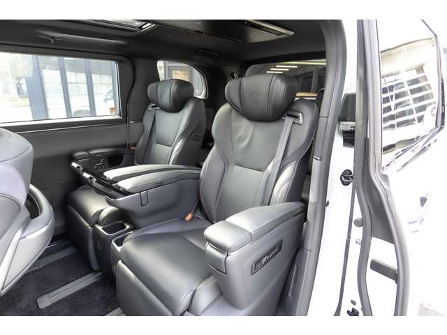 レクサス ＬＭ５００ｈ ５００Ｈ バージョンＬ ４ＷＤ R6年 (北海道) 99