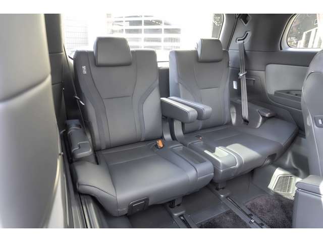 レクサス ＬＭ５００ｈ ５００Ｈ バージョンＬ ４ＷＤ R6年 (北海道) 99