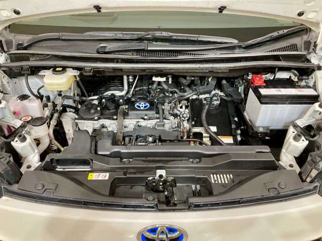 トヨタ ヴォクシー １．８ ハイブリッド Ｓ－Ｚ Ｅ－ＦＯＵＲ ４ＷＤ R4年 (北海道) 99