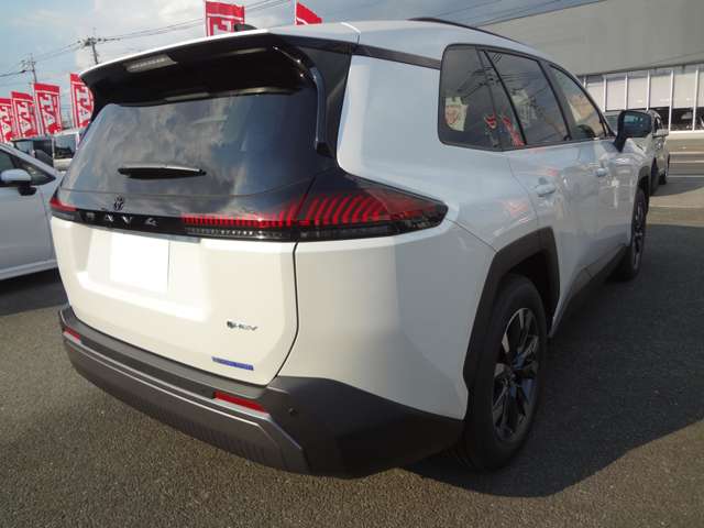 トヨタ ＲＡＶ４ ２．５ Ｚ Ｅ－ＦＯＵＲ ４ＷＤ R8年 () 99