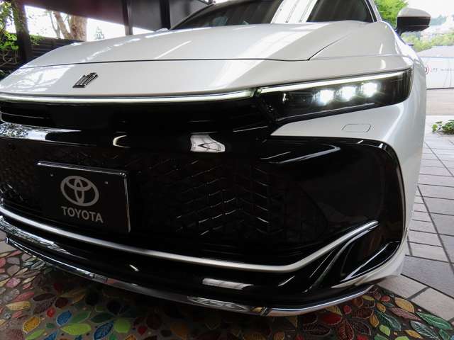 トヨタ クラウン　クロスオーバー　ハイブリッド ２．４ ＲＳ Ｅ－ＦＯＵＲ ＡＤＶＡＮＣＥＤ ４ＷＤ R6年 (関東) 99