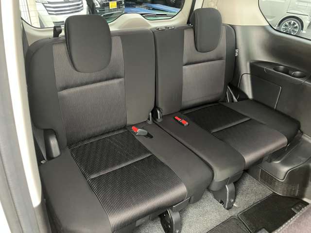 日産 セレナ １．２ Ｅ－ＰＯＷＥＲ ハイウェイスター Ｖ R1年 (関東) 99