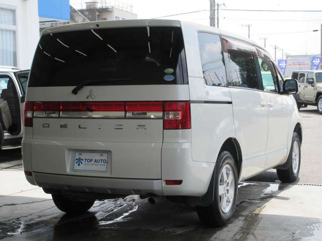 三菱 デリカ　Ｄ：５ ２．４ Ｇ パワーパッケージ ４ＷＤ H23年 (関東) 99