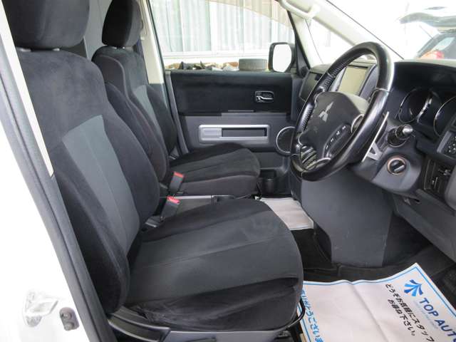 三菱 デリカ　Ｄ：５ ２．４ Ｇ パワーパッケージ ４ＷＤ H23年 (関東) 99