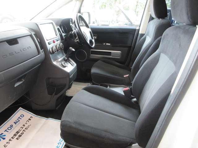 三菱 デリカ　Ｄ：５ ２．４ Ｇ パワーパッケージ ４ＷＤ H23年 (関東) 99