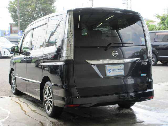 日産 セレナ ２．０ ハイウェイスター Ｓ－ＨＹＢＲＩＤ H26年 (関東) 99