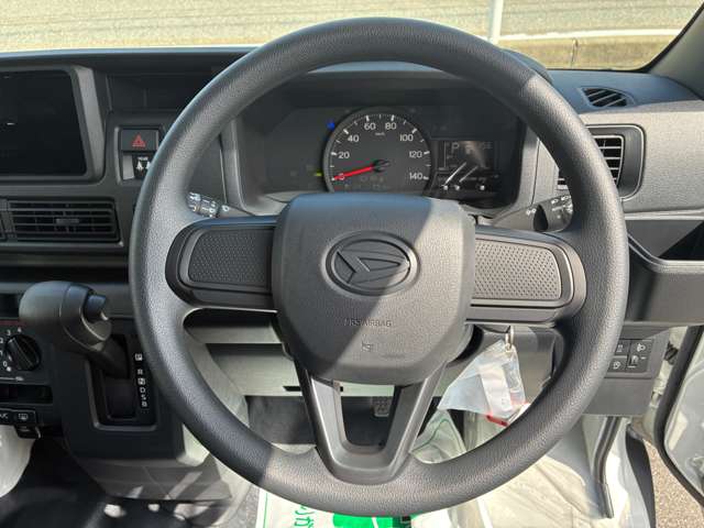 ダイハツ ハイゼットカーゴ ６６０ デラックス ４ＷＤ R8年 () 99
