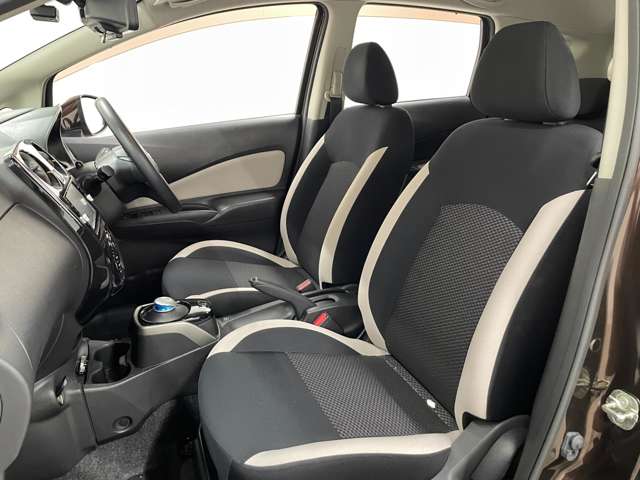 日産 ノート １．２ Ｅ－ＰＯＷＥＲ Ｘ H30年 (近畿) 99