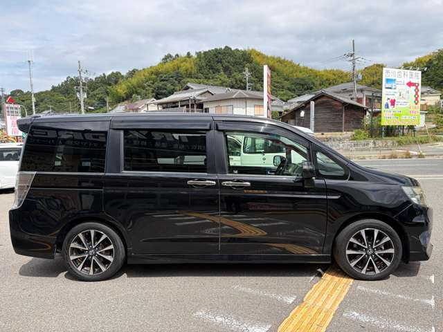ホンダ ステップワゴン　スパーダ ２．０ スパーダ Ｚ クールスピリット H25年 (近畿) 99