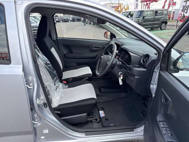 ダイハツ ミラ　イース ６６０ Ｌ ＳＡＩＩＩ R8年 () 99