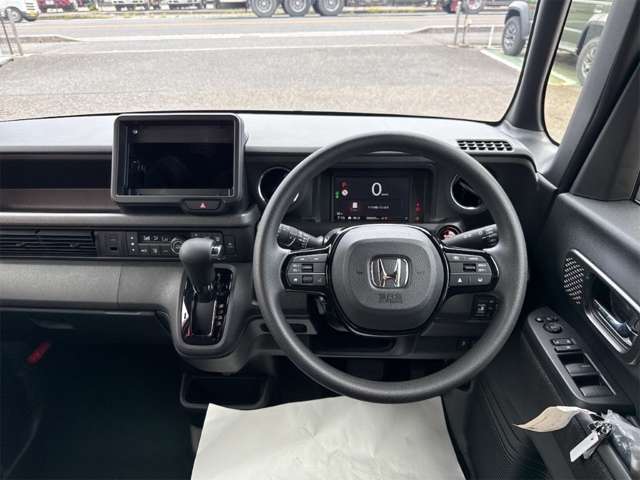 ホンダ Ｎ　ＢＯＸ カスタム ６６０ R8年 () 99