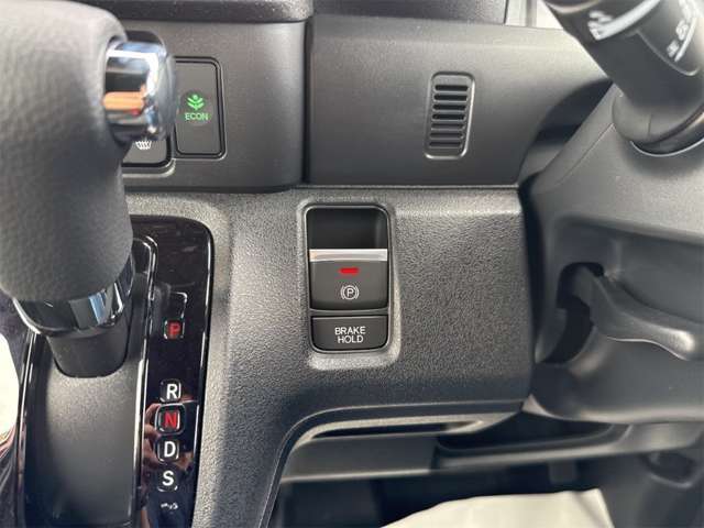 ホンダ Ｎ　ＢＯＸ カスタム ６６０ R8年 () 99