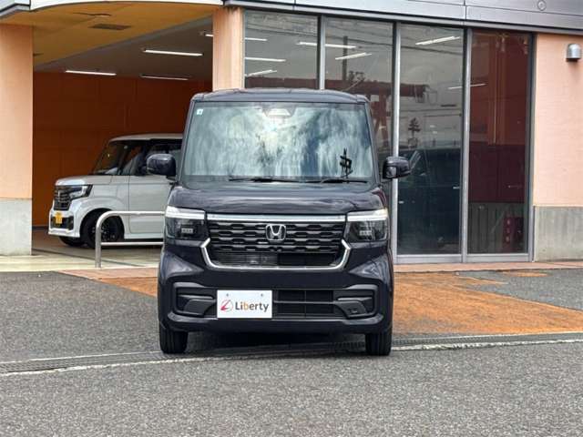 ホンダ Ｎ　ＢＯＸ カスタム ６６０ R8年 () 99