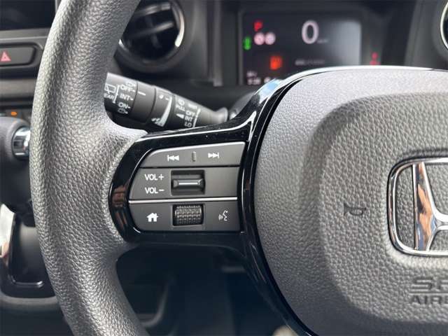 ホンダ Ｎ　ＢＯＸ カスタム ６６０ R8年 () 99