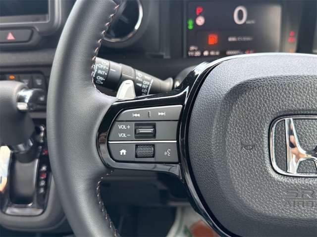 ホンダ Ｎ　ＢＯＸ カスタム ６６０ ターボ R8年 () 99