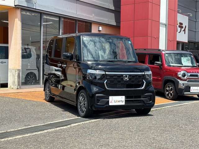 ホンダ Ｎ　ＢＯＸ カスタム ６６０ ターボ R8年 () 99