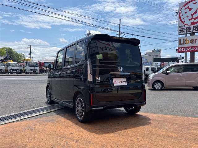 ホンダ Ｎ　ＢＯＸ カスタム ６６０ ターボ R8年 () 99