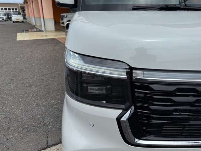 ホンダ Ｎ　ＢＯＸ カスタム ６６０ ターボ R8年 () 99