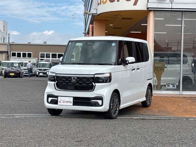 ホンダ Ｎ　ＢＯＸ カスタム ６６０ ターボ R8年 () 99