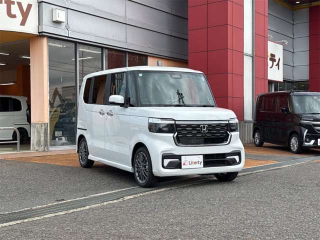 ホンダ Ｎ　ＢＯＸ カスタム ６６０ ターボ R8年 () 99