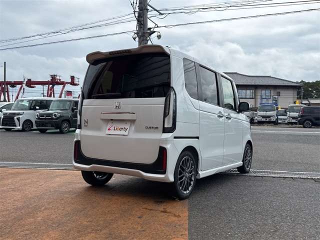 ホンダ Ｎ　ＢＯＸ カスタム ６６０ ターボ R8年 () 99