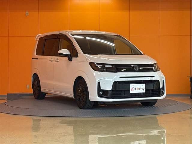 ホンダ フリード　ハイブリッド １．５ Ｅ：ＨＥＶ エアー ＥＸ R7年 () 99