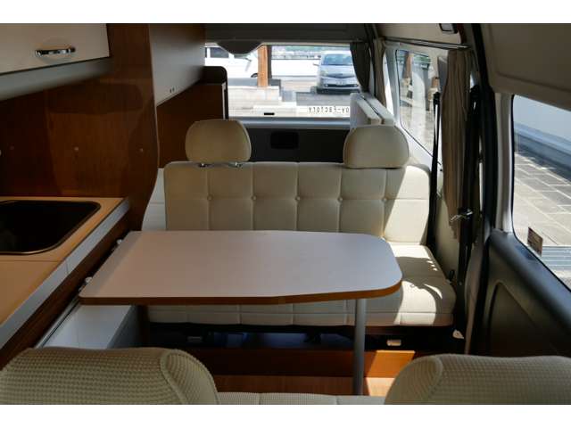 トヨタ ハイエースバン トイファクトリー H28年 (四国) 99