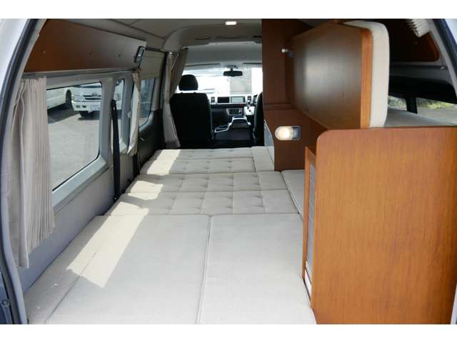 トヨタ ハイエースバン トイファクトリー H28年 (四国) 99