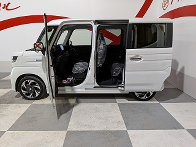 スズキ スペーシア　ギア ６６０ カスタム ハイブリッド ＸＳターボ ４ＷＤ R7年 (東北) 99