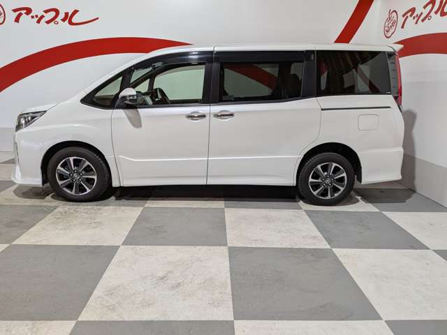トヨタ ノア ２．０ ＳＩ ＷＸＢＩＩ ４ＷＤ R1年 (東北) 99