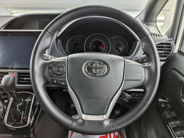トヨタ ノア ２．０ ＳＩ ＷＸＢＩＩ ４ＷＤ R1年 (東北) 99