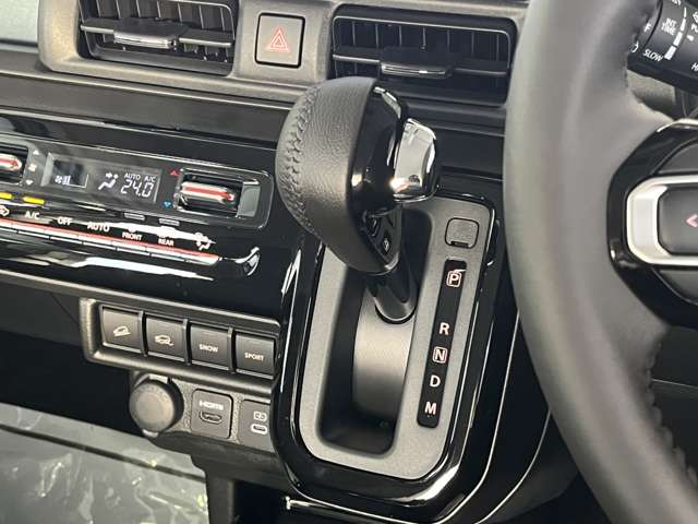 スズキ クロスビー １．２ ハイブリッド ＭＺ ４ＷＤ R8年 () 99