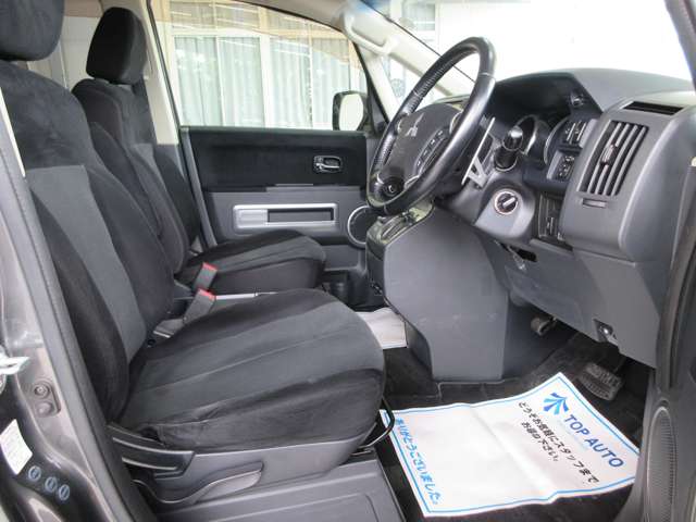 三菱 デリカ　Ｄ：５ ２．４ Ｇ パワーパッケージ ４ＷＤ H24年 (関東) 99