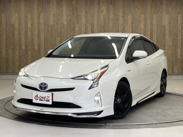 トヨタ プリウス １．８ Ｓ ツーリングセレクション H29年 (近畿) 99