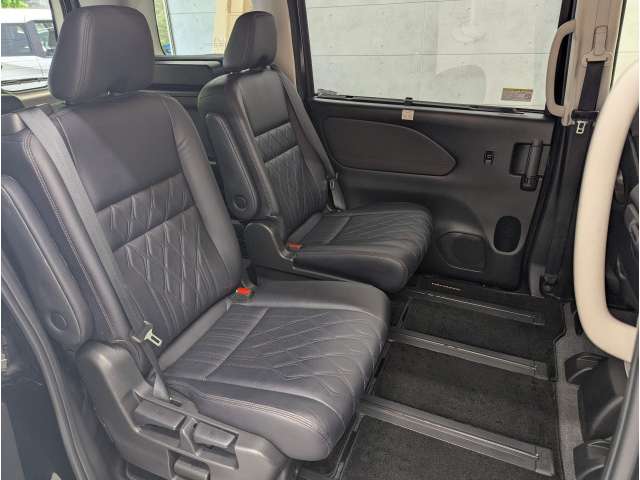 日産 セレナ １．２ Ｅ－ＰＯＷＥＲ ハイウェイスター Ｇ R2年 (近畿) 99