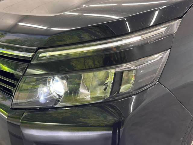 トヨタ ヴォクシー ２．０ ＺＳ H26年 (近畿) 99