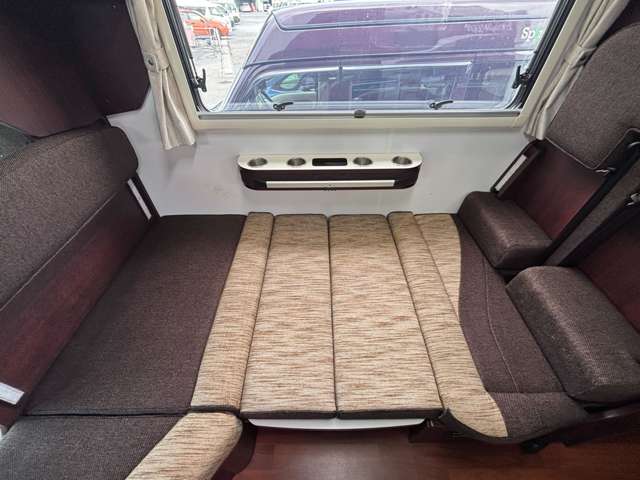 トヨタ カムロード ナッツＲＶ H30年 (関東) 99