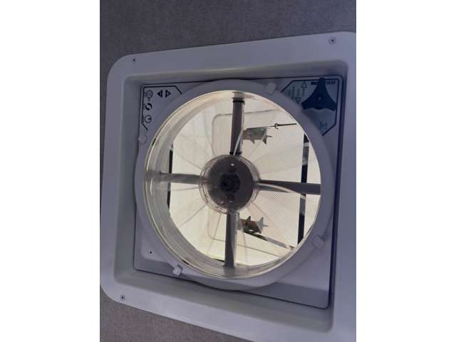 トヨタ カムロード ナッツＲＶ H30年 (関東) 99