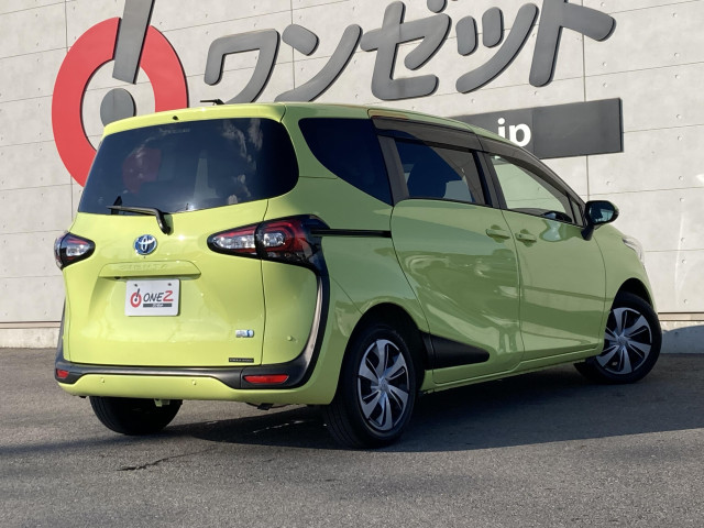 トヨタ シエンタ　ハイブリッド ハイブリッド １．５ Ｇ クエロ R3年 (四国) 99