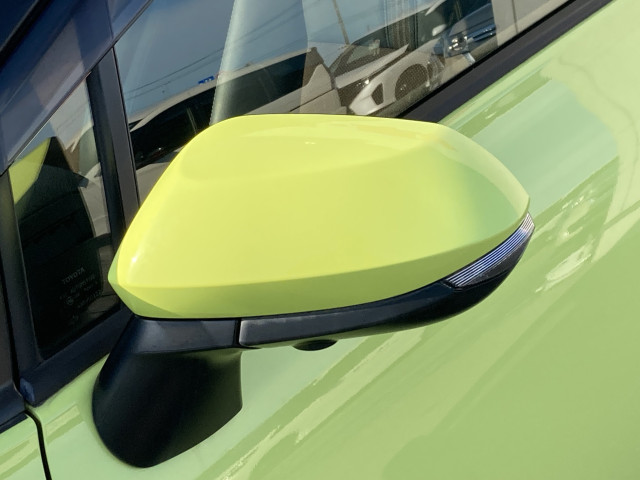 トヨタ シエンタ　ハイブリッド ハイブリッド １．５ Ｇ クエロ R3年 (四国) 99
