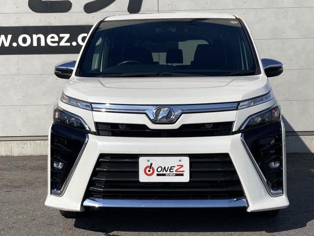 トヨタ ヴォクシー ２．０ ＺＳ 煌 H30年 (四国) 99