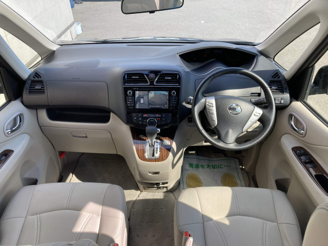 日産 セレナ ２．０ ２０Ｇ Ｓ－ＨＹＢＲＩＤ H27年 (四国) 99