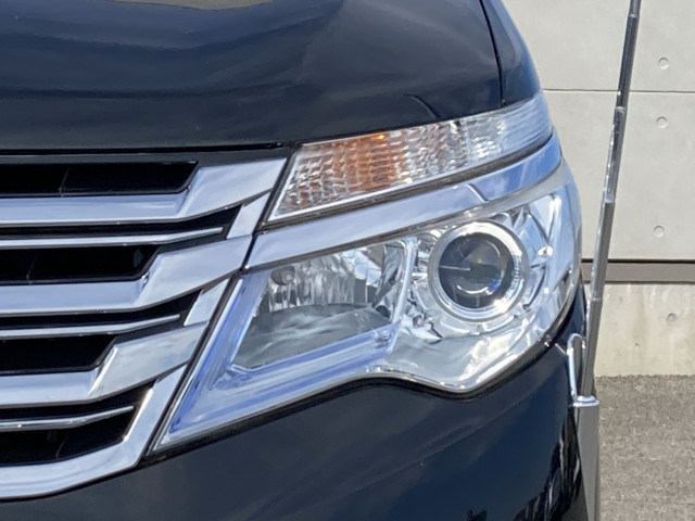 日産 セレナ ２．０ ２０Ｇ Ｓ－ＨＹＢＲＩＤ H27年 (四国) 99