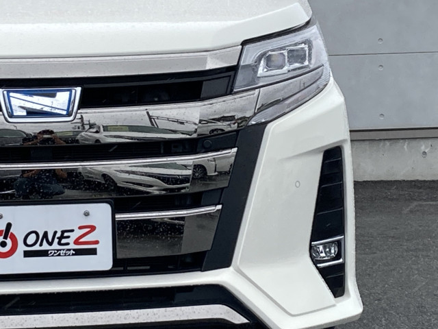 トヨタ ノア １．８ ハイブリッド ＳＩ ＷＸＢＩＩ R1年 (四国) 99